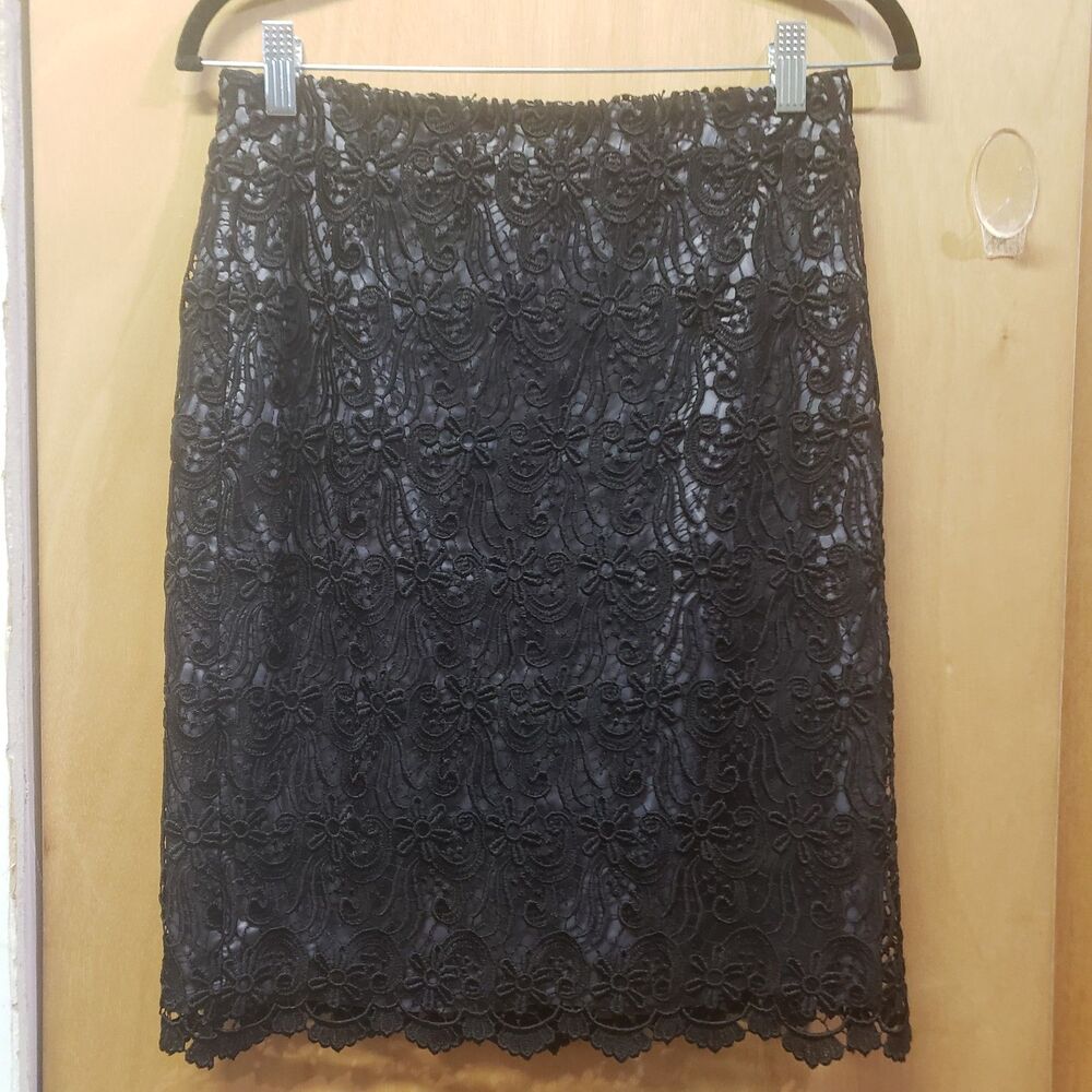 VINTAGE Ann Taylor Women’s Black Lace Overlay Pencil Skirt Fully Lined Sz 2 #A1